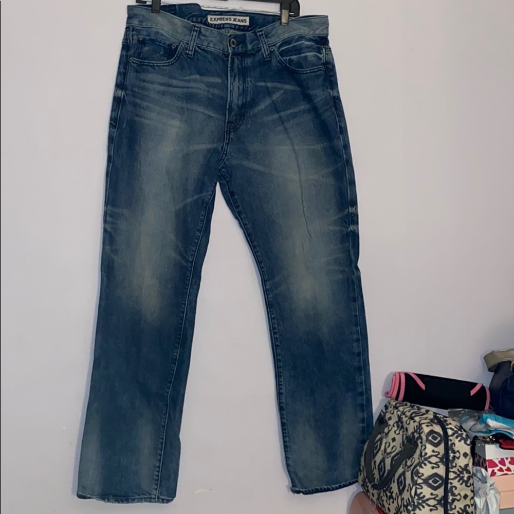 Men express jeans